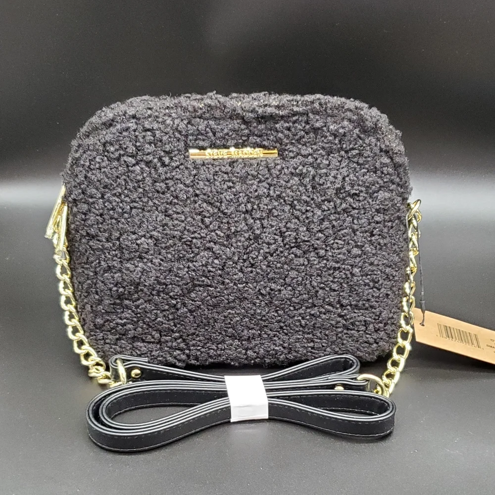 🎉SOLD👜 Steve Madden Faux Sherpa Crossbody - Picture 3 of 11